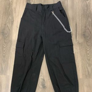 Chain cargo pants